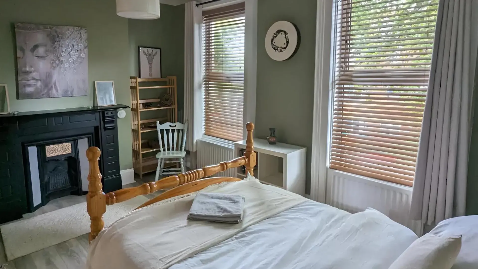 Holiday home Spacious Victorian Townhouse In Popular Location Belfast